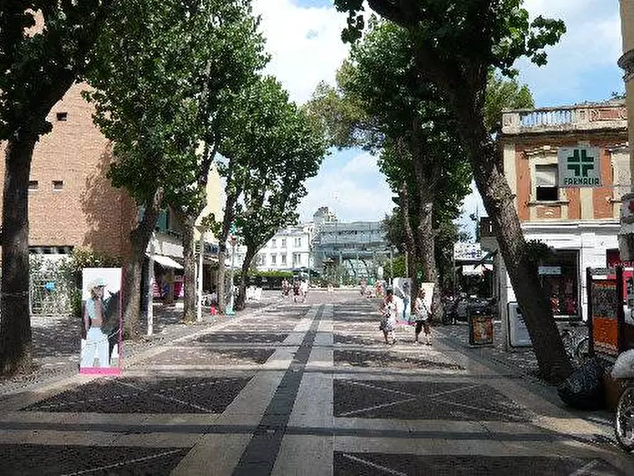 Immagine 11 di Appartamento in vendita  in via Bovio a Cattolica