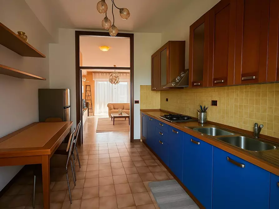 Immagine 7 di Appartamento in vendita  in via Donizetti a Cattolica