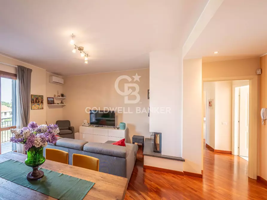 Immagine 2 di Appartamento in vendita  a Acireale