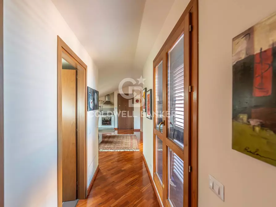 Immagine 22 di Appartamento in vendita  a Acireale