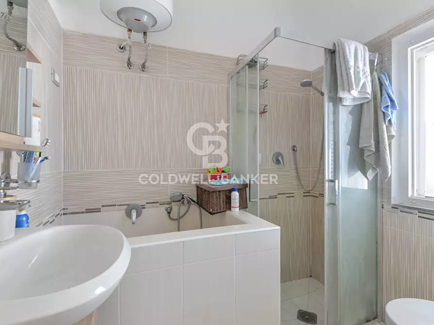 Immagine 12 di Appartamento in vendita  in Via San Martino a Campo Nell'elba