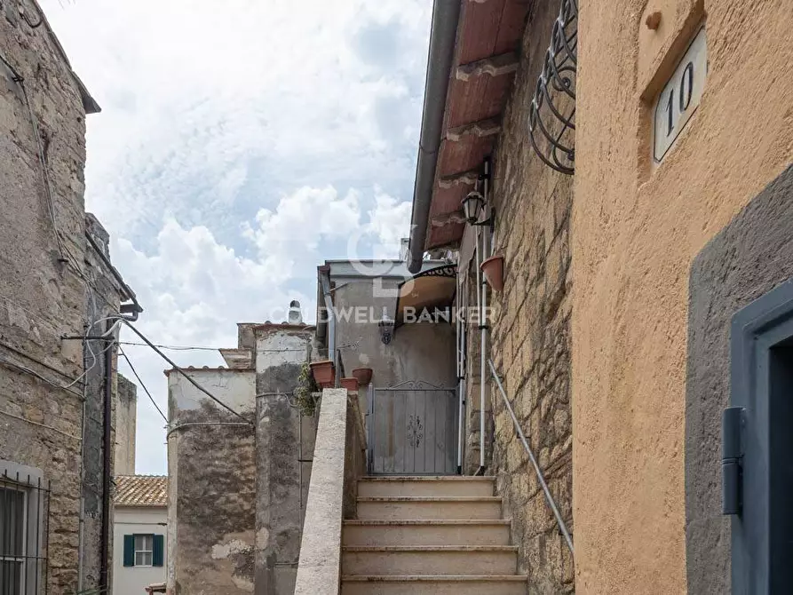 Immagine 13 di Casa semindipendente in vendita  in Via Vicolo Storto 8 a Tarquinia