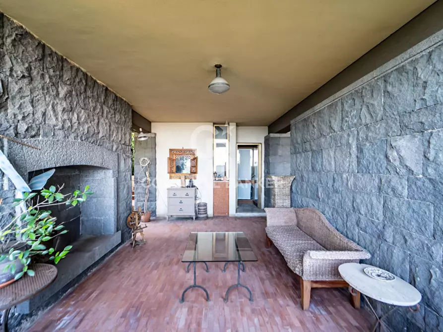 Immagine 13 di Villa in vendita  in Via Garritta 62 a Acireale