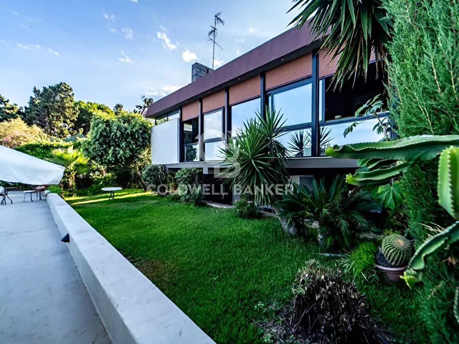 Immagine 18 di Villa in vendita  in Via Garritta 62 a Acireale
