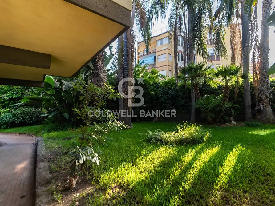 Immagine 25 di Villa in vendita  in Via Garritta 62 a Acireale