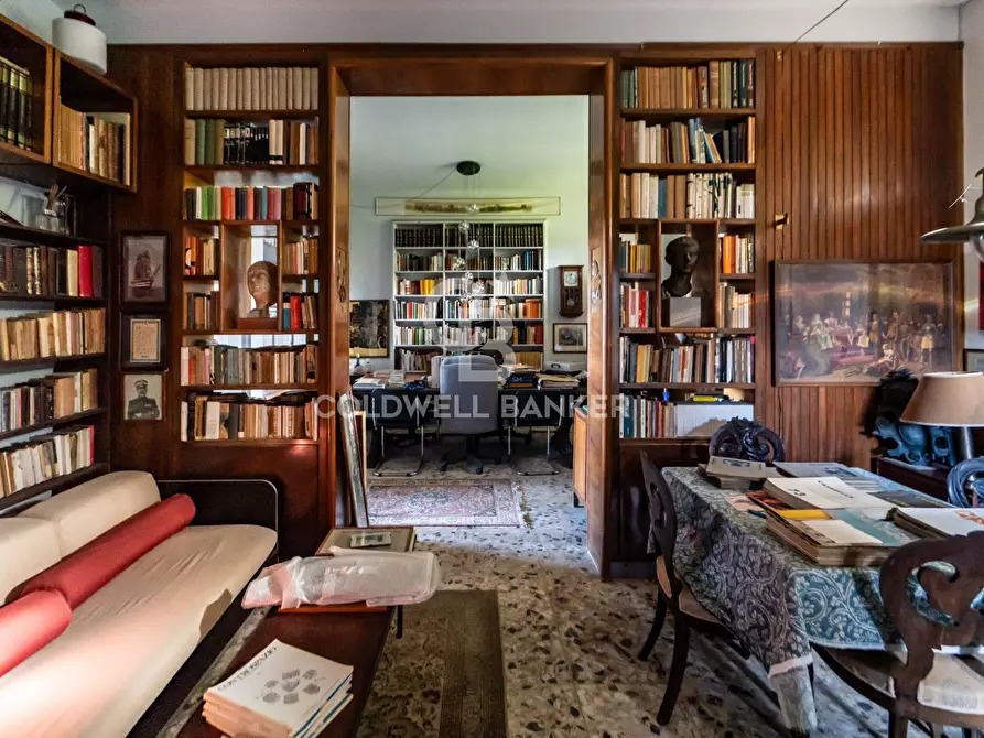 Immagine 26 di Villa in vendita  in Via Garritta 62 a Acireale