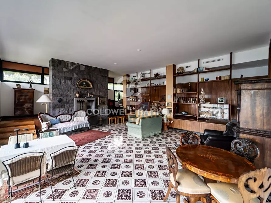 Immagine 31 di Villa in vendita  in Via Garritta 62 a Acireale