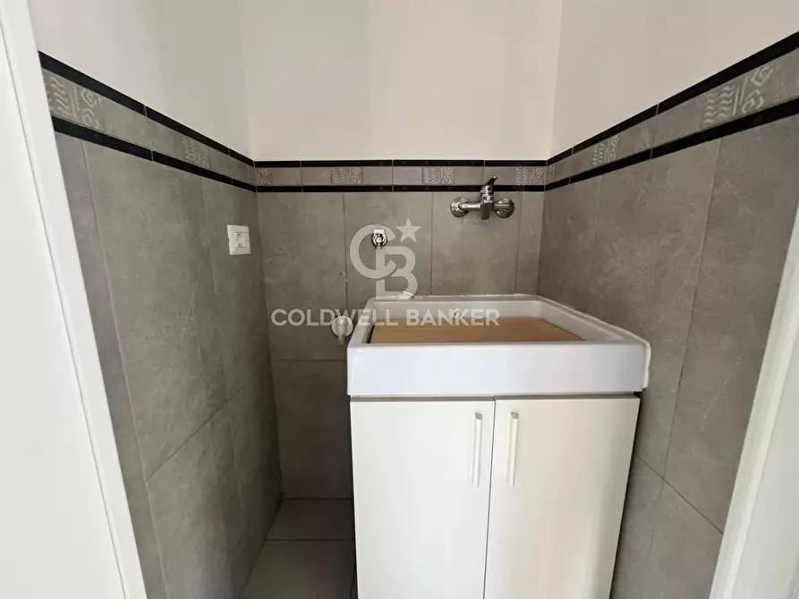 Immagine 12 di Villa in vendita  in Via Marco Polo 4 a Viagrande