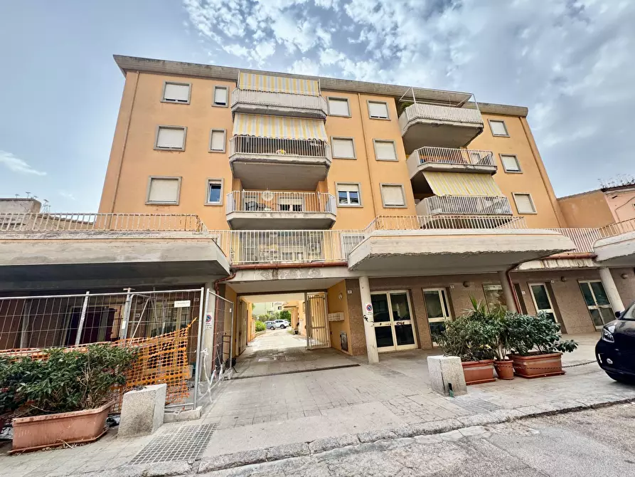 Immagine 19 di Appartamento in vendita  in Via Del Piave 27/A a Olbia