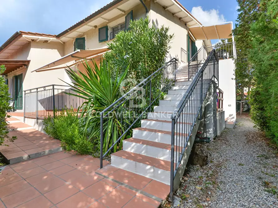 Immagine 23 di Appartamento in vendita  in Via Renato Fucini a Campo Nell'elba