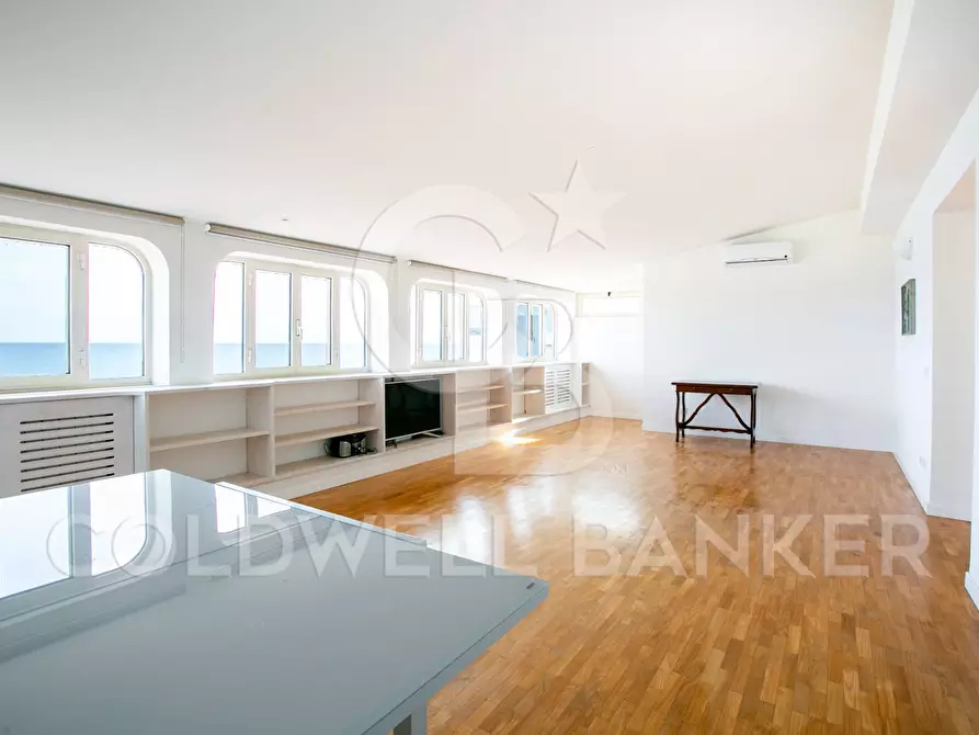 Immagine 5 di Attico in vendita  in Via Botticelli 3 a Santa Marinella