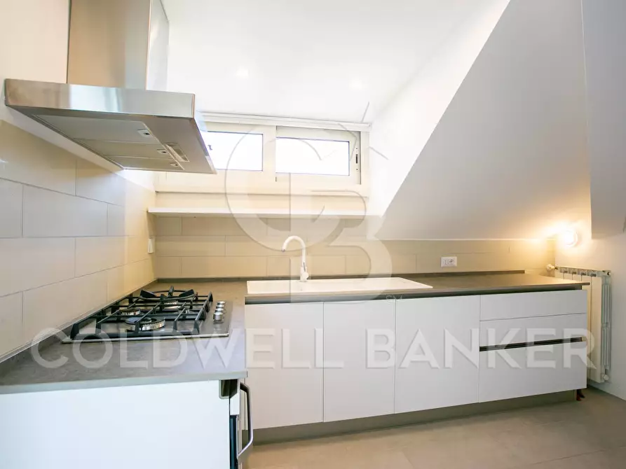 Immagine 7 di Attico in vendita  in Via Botticelli 3 a Santa Marinella