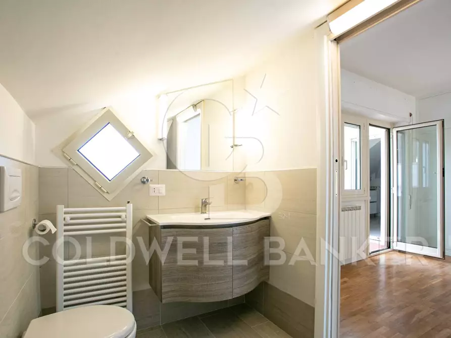 Immagine 22 di Attico in vendita  in Via Botticelli 3 a Santa Marinella