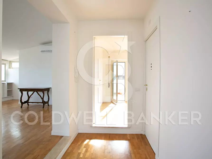 Immagine 20 di Attico in vendita  in Via Botticelli 3 a Santa Marinella