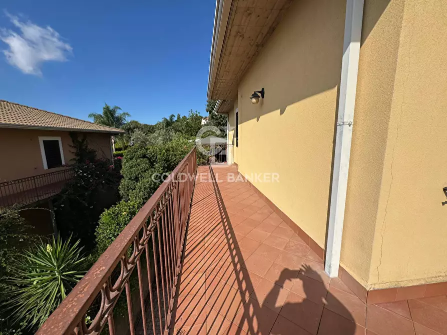 Immagine 13 di Villa in vendita  in Via Alcaloro Petrone 16/B - 16/C a Viagrande