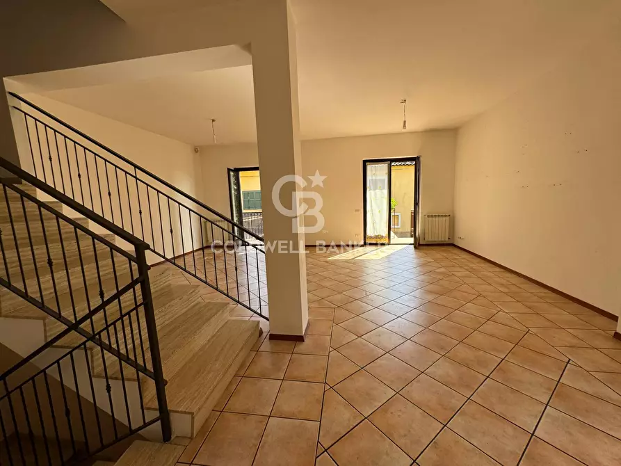 Immagine 11 di Villa in vendita  in Via Alcaloro Petrone 16/B - 16/C a Viagrande