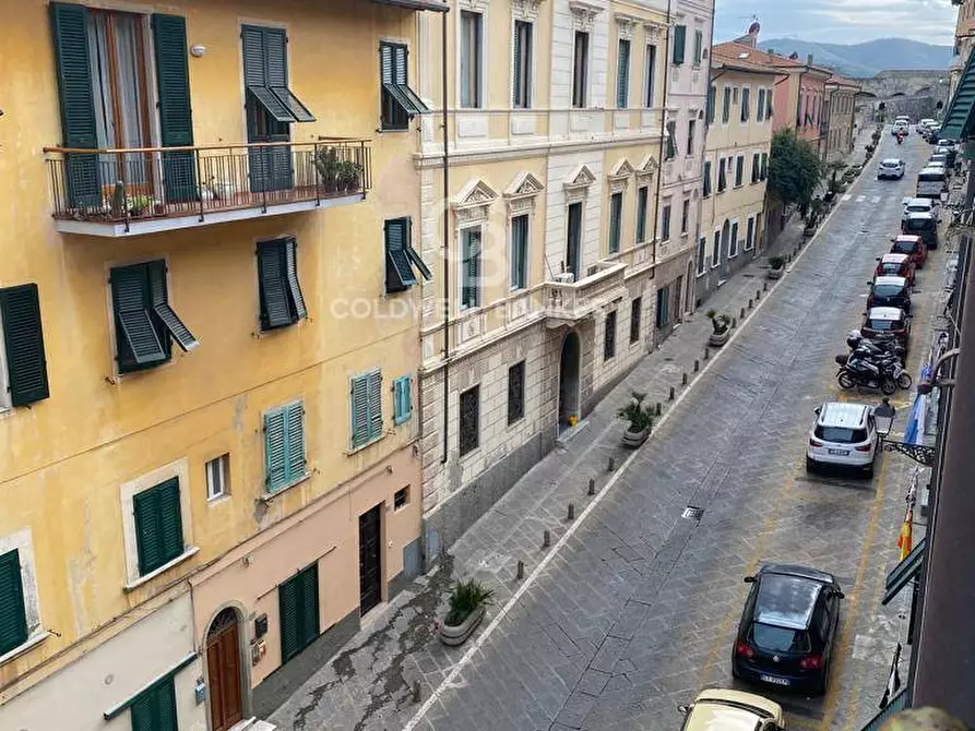 Immagine 11 di Appartamento in vendita  in Via Francesco Domenico Guerrazzi a Portoferraio