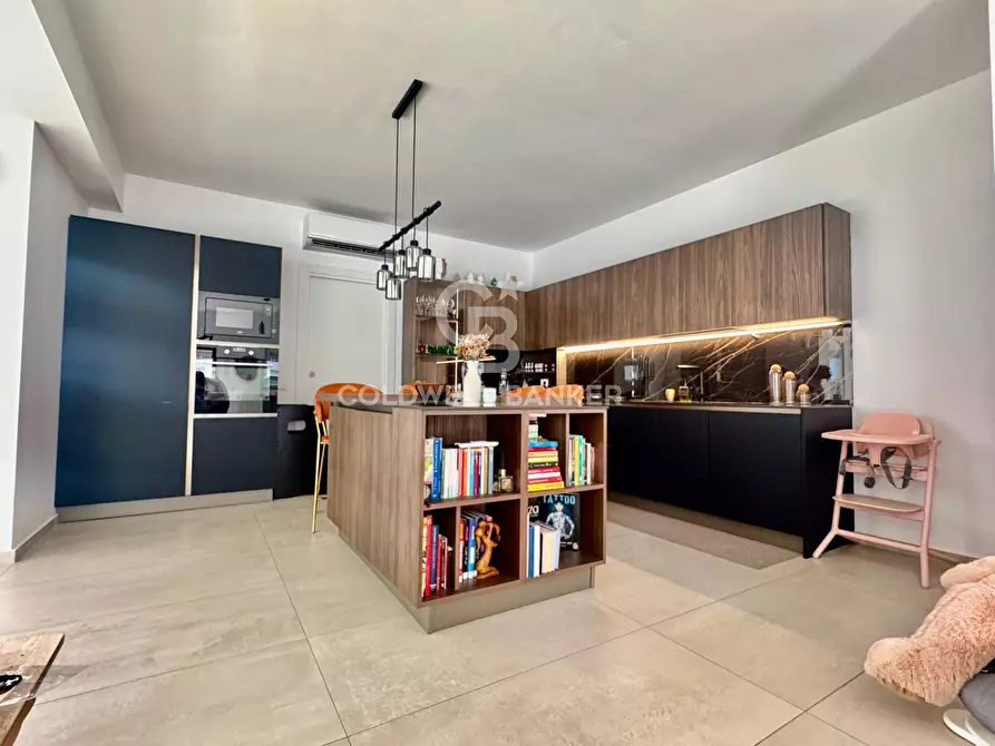 Immagine 11 di Villa in vendita  in Via Brindisi 18 a San Giovanni La Punta