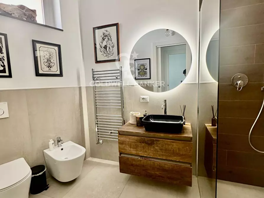 Immagine 26 di Villa in vendita  in Via Brindisi 18 a San Giovanni La Punta