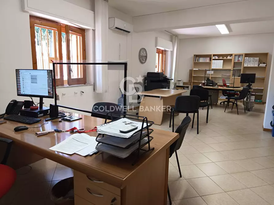 Immagine 4 di Ufficio in vendita  in Via Spezze 22 a Acireale