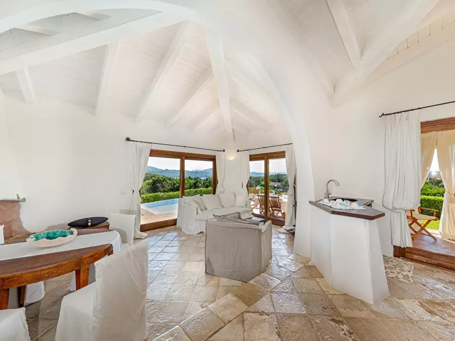Immagine 9 di Villa in vendita  in Cala del Faro a Arzachena
