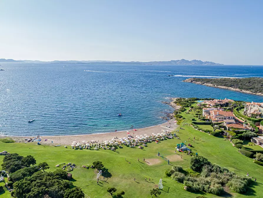 Immagine 5 di Villa in vendita  in Cala del Faro a Arzachena