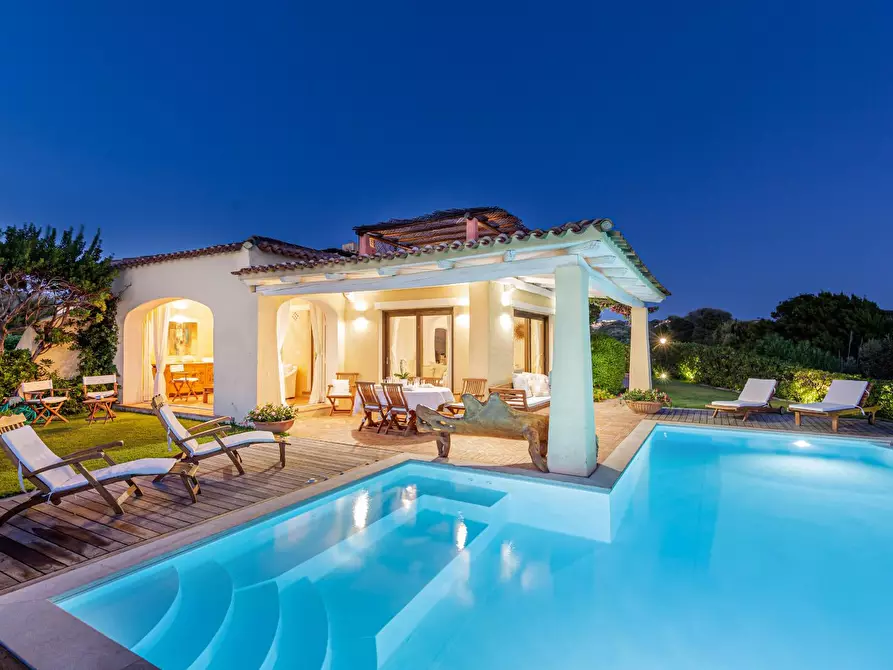 Immagine 3 di Villa in vendita  in Cala del Faro a Arzachena