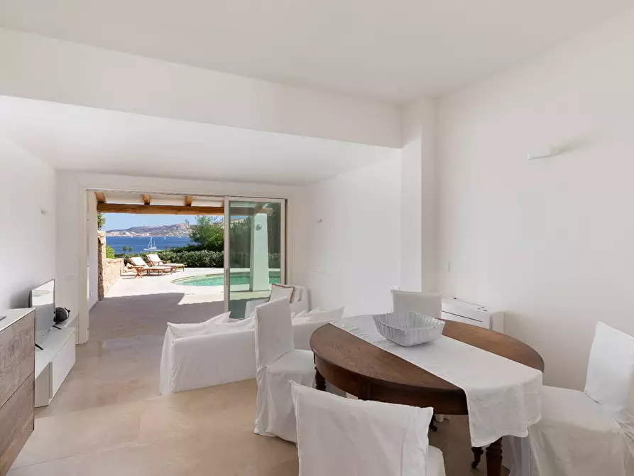 Immagine 10 di Villa in vendita  in Loc. Porto Rafael a Palau