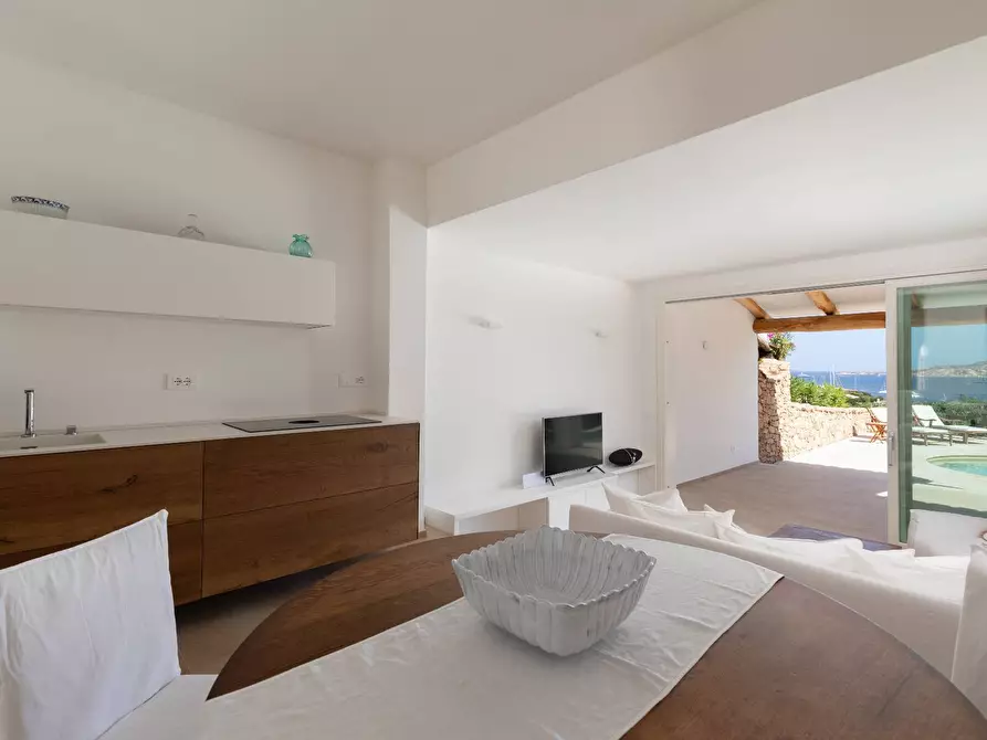 Immagine 11 di Villa in vendita  in Loc. Porto Rafael a Palau