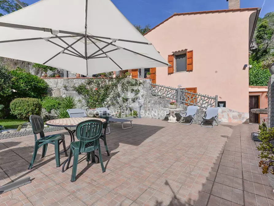 Immagine 6 di Villa in vendita  in Via provinciale per Poggio a Marciana