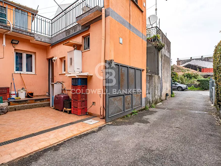 Immagine 3 di Casa indipendente in vendita  in Via Ruggero I 191 a Giarre