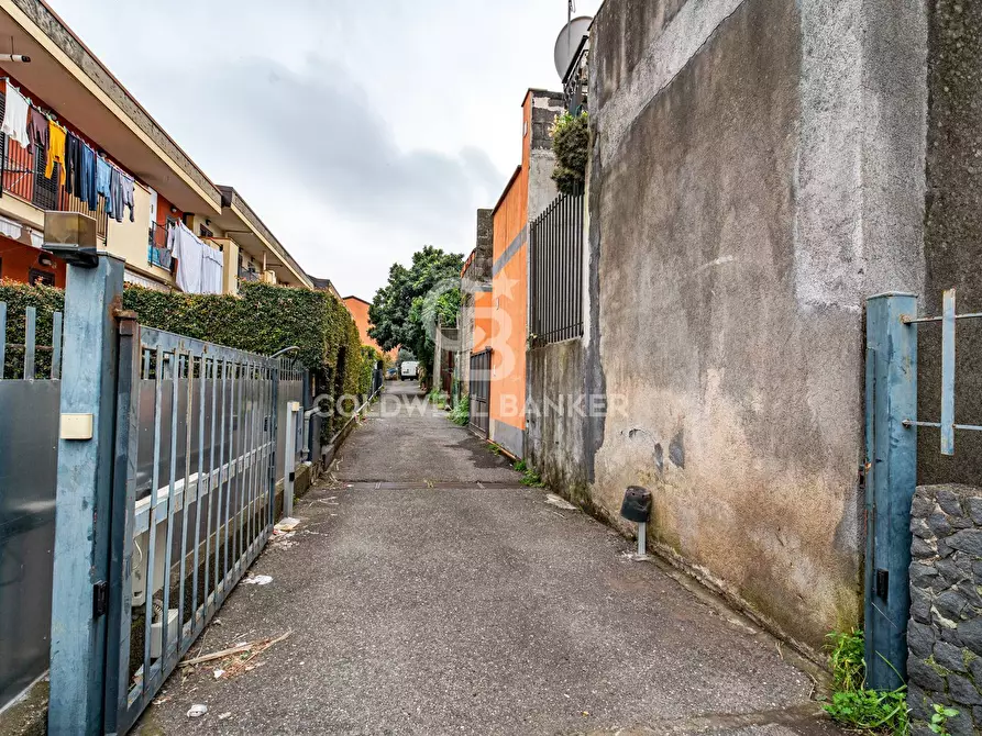 Immagine 37 di Casa indipendente in vendita  in Via Ruggero I 191 a Giarre