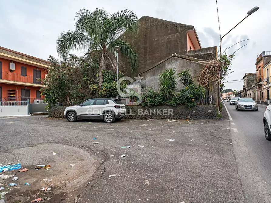 Immagine 39 di Casa indipendente in vendita  in Via Ruggero I 191 a Giarre