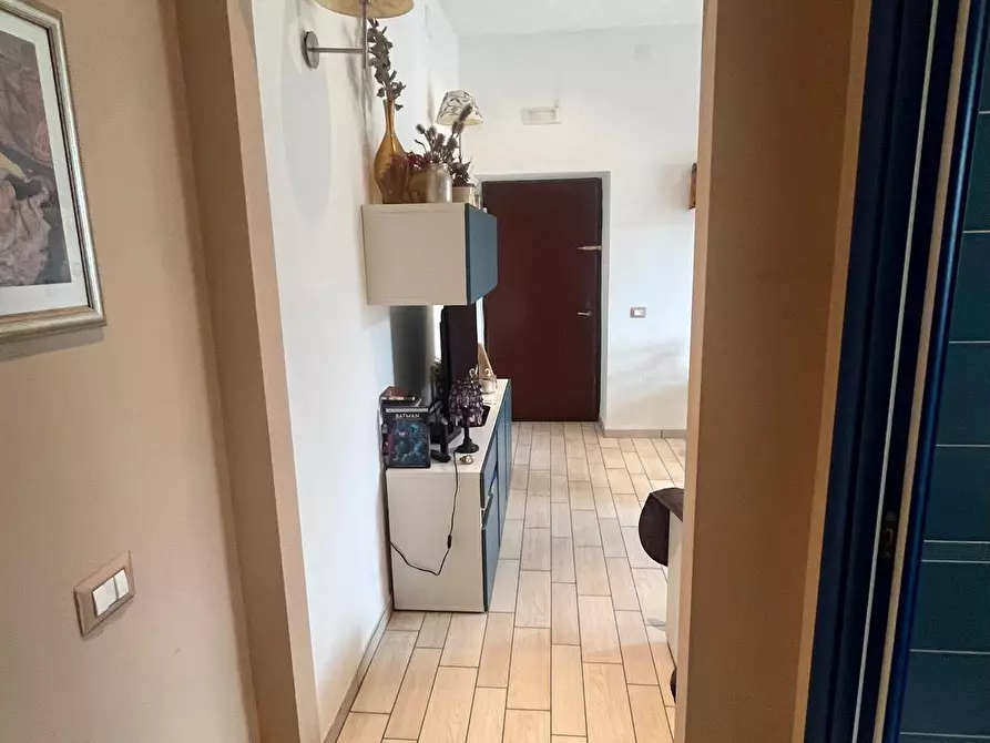 Immagine 3 di Appartamento in vendita  in Via Zara a Napoli