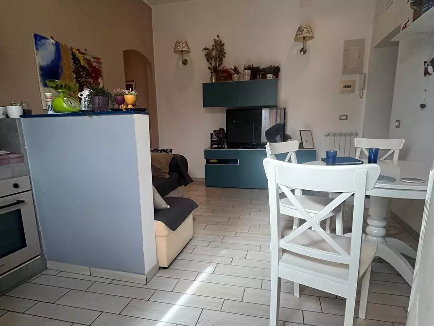 Immagine 4 di Appartamento in vendita  in Via Zara a Napoli