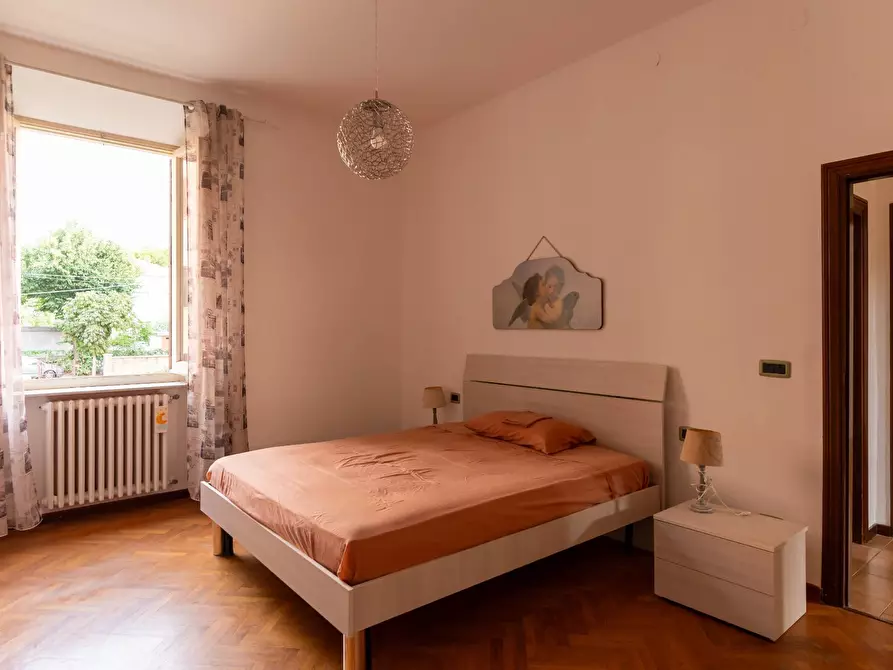 Immagine 9 di Appartamento in vendita  in Via Dei Preti 1 a Foligno