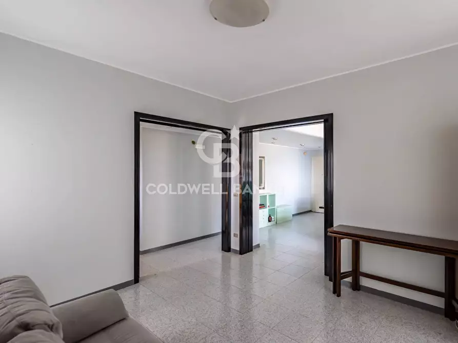 Immagine 10 di Appartamento in vendita  in Viale Regina Margherita 46 a Acireale