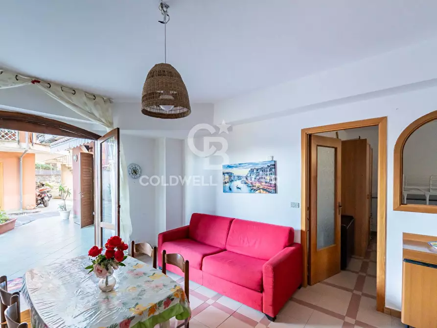 Immagine 16 di Appartamento in vendita  in via riesi 65 a Acireale