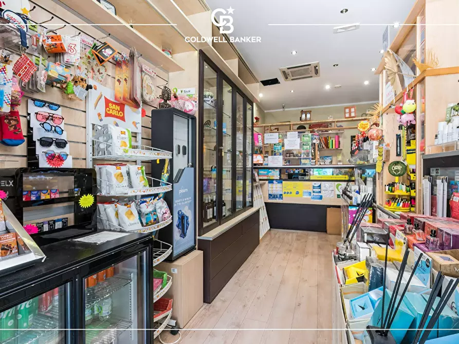Immagine 2 di Attività commerciale in vendita  in vai carlo Pirzio Biroli 196 a Ciampino
