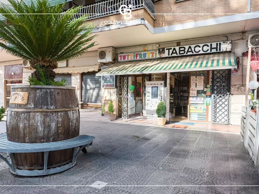 Immagine 15 di Attività commerciale in vendita  in vai carlo Pirzio Biroli 196 a Ciampino