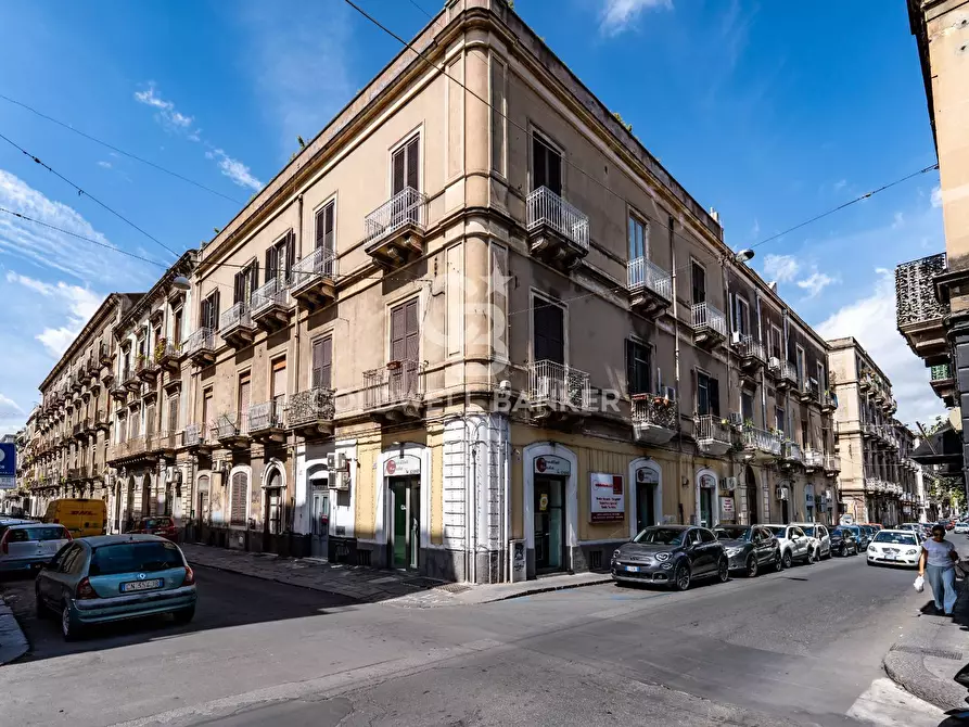 Immagine 3 di Attico in vendita  in Via Monsignore Ventimiglia 257 a Catania