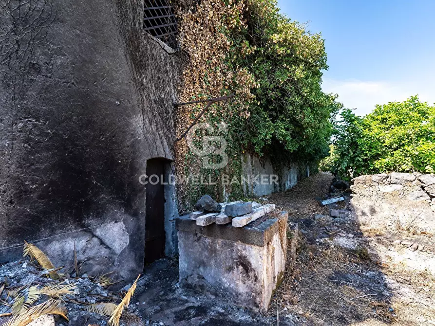 Immagine 11 di Rustico / casale in vendita  in via maugeri 7 a Acireale