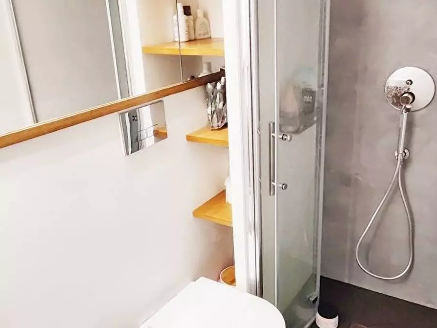 Immagine 22 di Appartamento in vendita  in Via Paradisiello 10 a Napoli