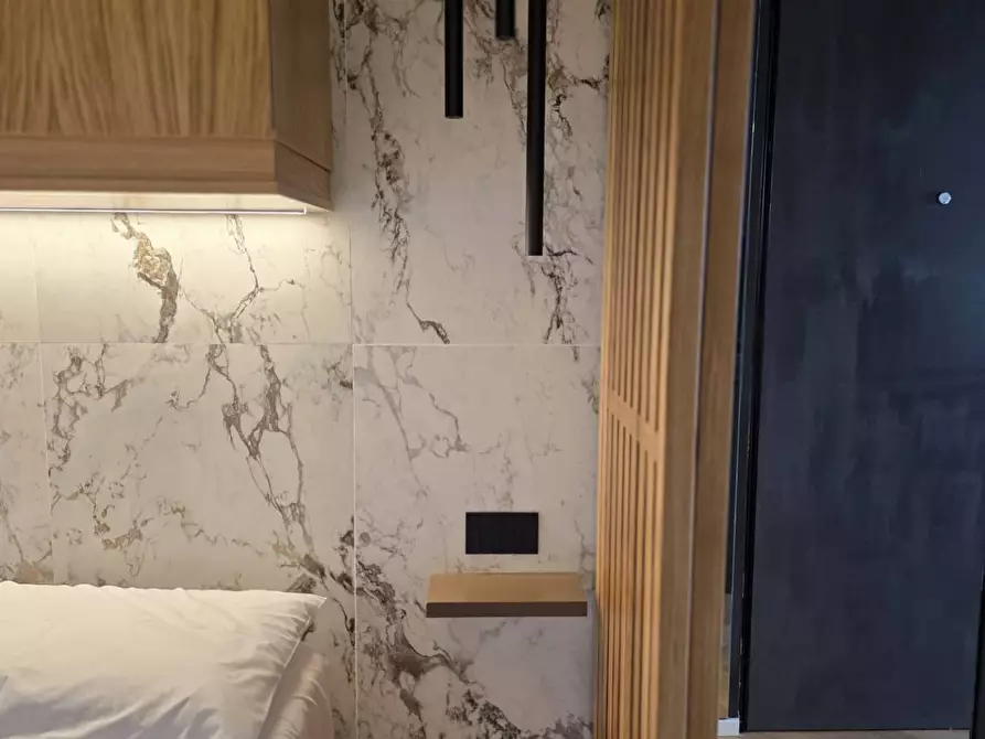 Immagine 15 di Appartamento in vendita  in Via Paradisiello 10 a Napoli