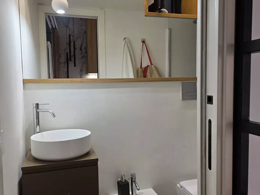 Immagine 19 di Appartamento in vendita  in Via Paradisiello 10 a Napoli