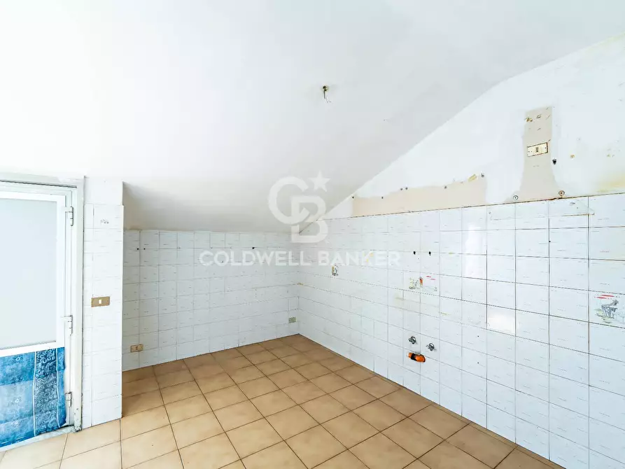 Immagine 11 di Appartamento in vendita  in Via Petrarca a Milo