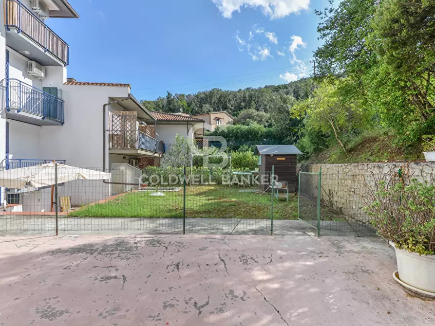 Immagine 18 di Appartamento in vendita  in Via Fonte al Leccio a Marciana