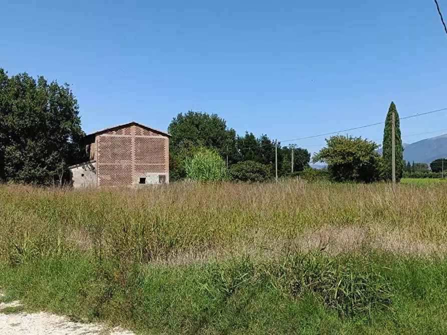 Immagine 6 di Terreno residenziale in vendita  in Via Monte Serano 4 a Foligno