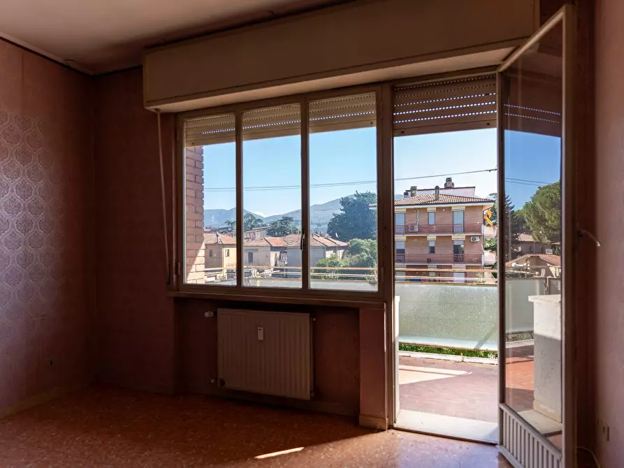 Immagine 12 di Appartamento in vendita  in Via Colombo 19 a Foligno