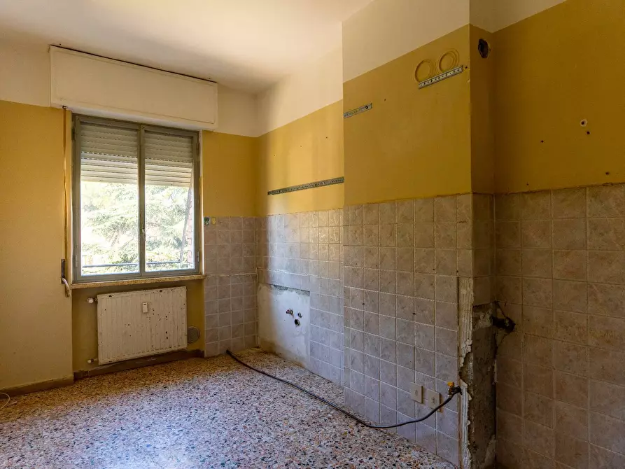 Immagine 8 di Appartamento in vendita  in Via Colombo 19 a Foligno